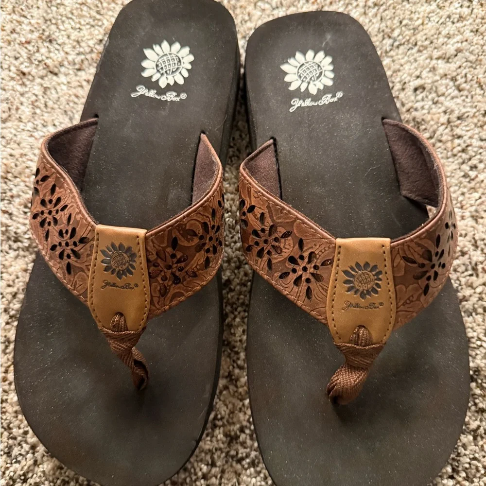 Yellow Box Brown Floral Cutout Thong Sandals - Picture 2 of 3